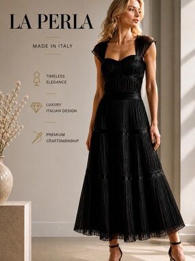 La Perla Black Silk Blend Accordion-Pleated Tiered Gown IT 42/US 6 Made in Italy